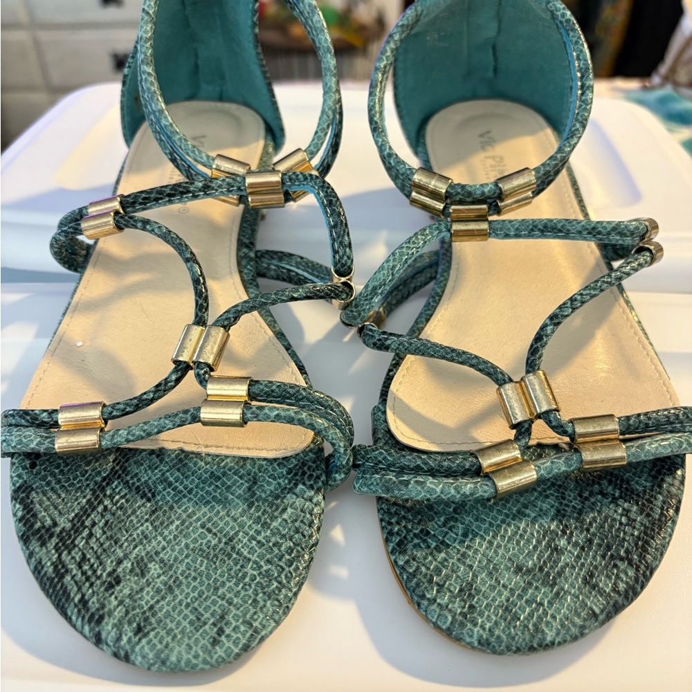 PINK Victoria's Secret Teal and Gold Strappy Sandals